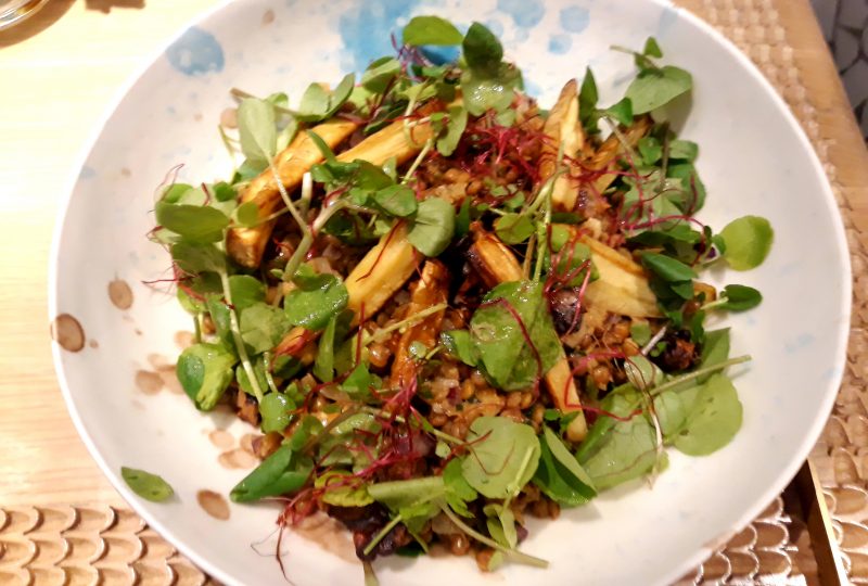 Salada Outonal de lentilhas, agrião e pastinaca